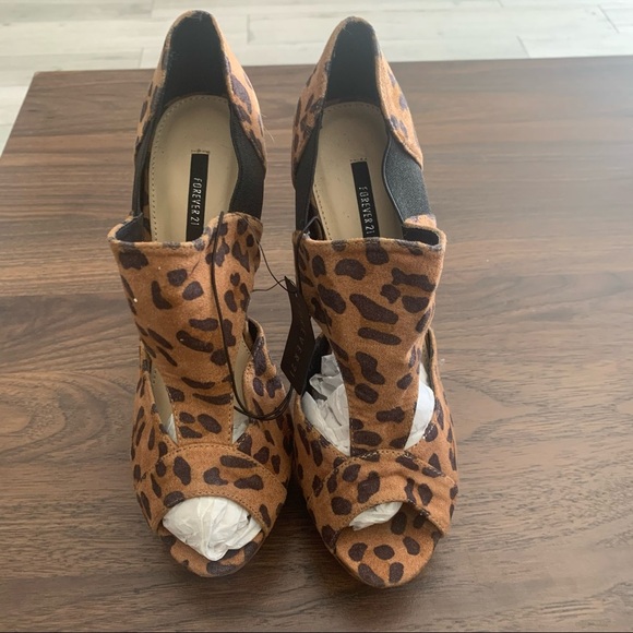 Leopard open toe heels - Picture 5 of 6